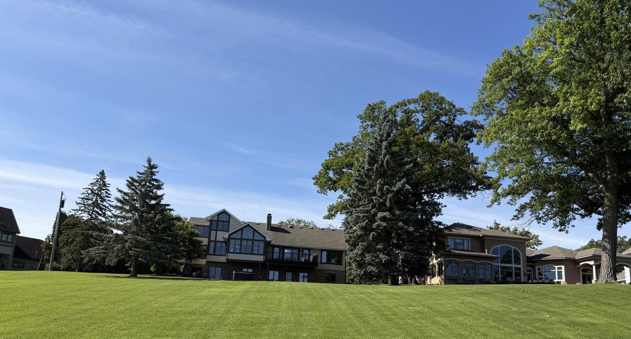 Luxury Stone Home Lawn Care