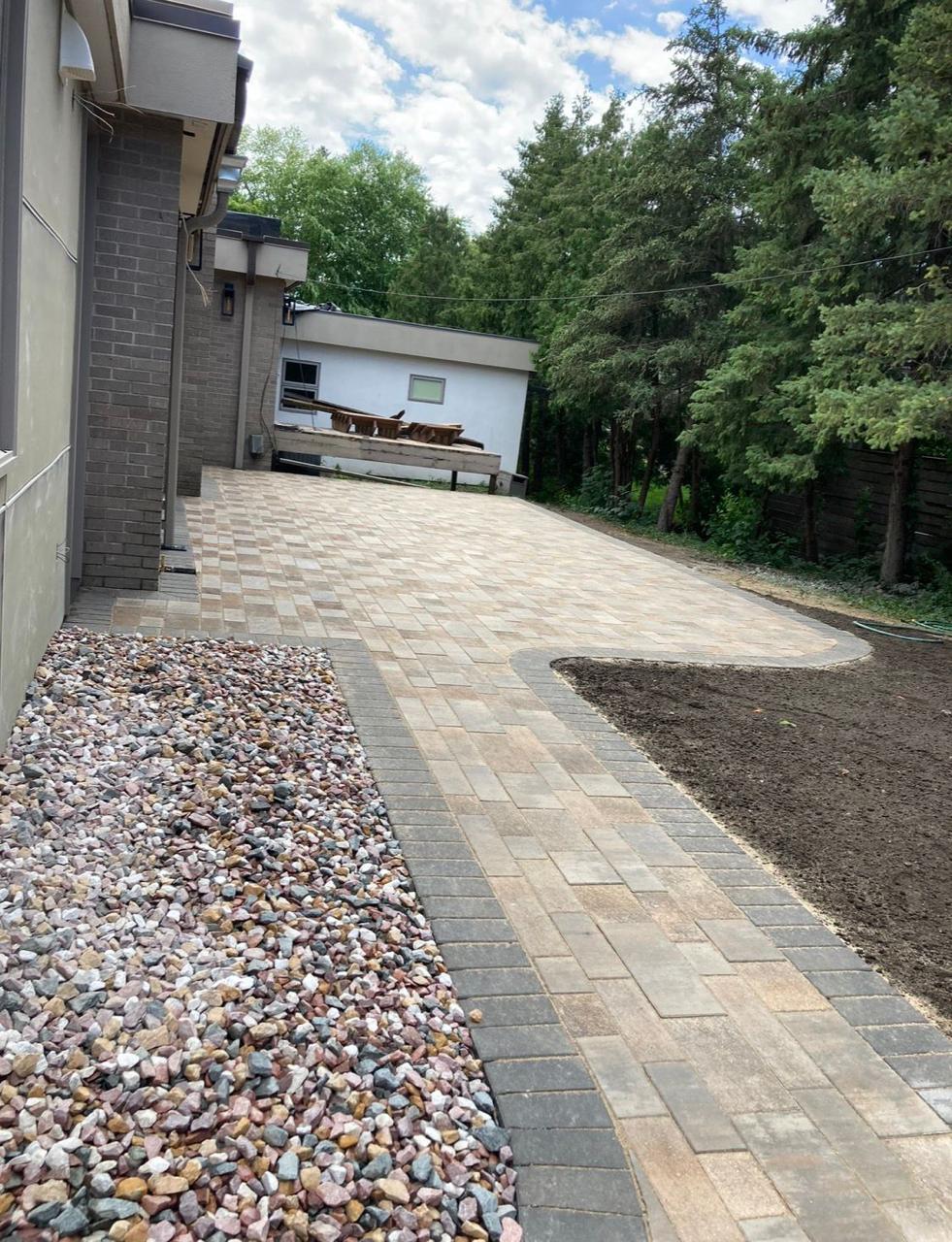 Backyard Paver Patio & Walkway